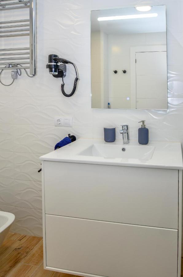 1 Bedroom Apartment Sea View In Center Of Marbella! Bagian luar foto